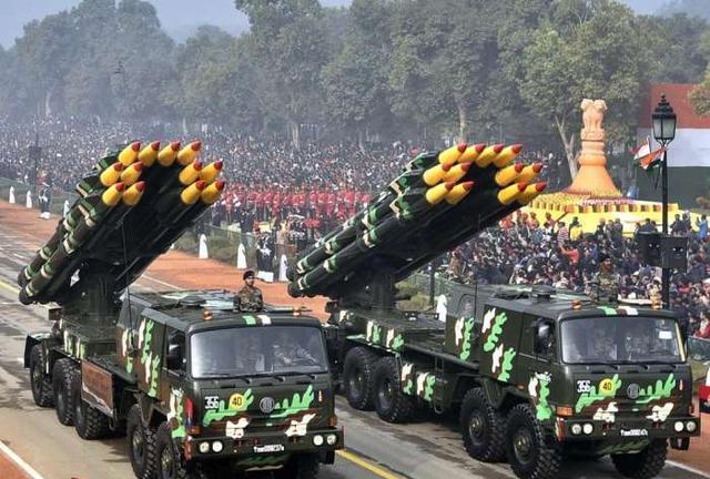 「印度」印度公布世界军事十强国家新排名,网友:实在让人有些惊讶!