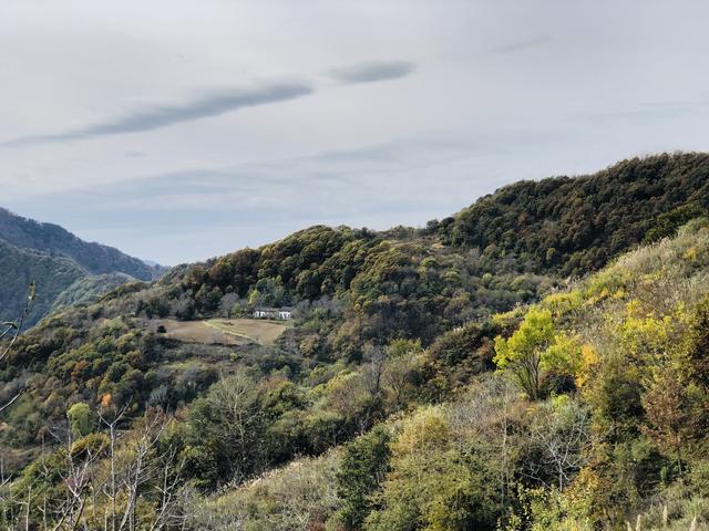 秦岭黑河峪望长沟｜房子只有在有人居住时，才是生机勃勃的家园