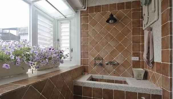 新房阳台上这个万万不能留，都是开发商挖的坑，后悔知道晚了！