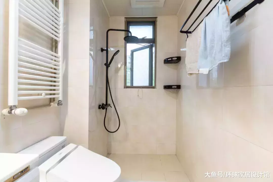 二手房改造, 89㎡北欧两居室, 客厅一整面柜子好给力!