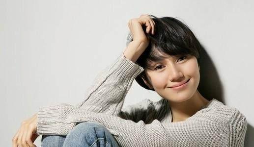 时隔11年袁泉首度回应高圆圆插足, 霸气两字既大气又暗藏深意