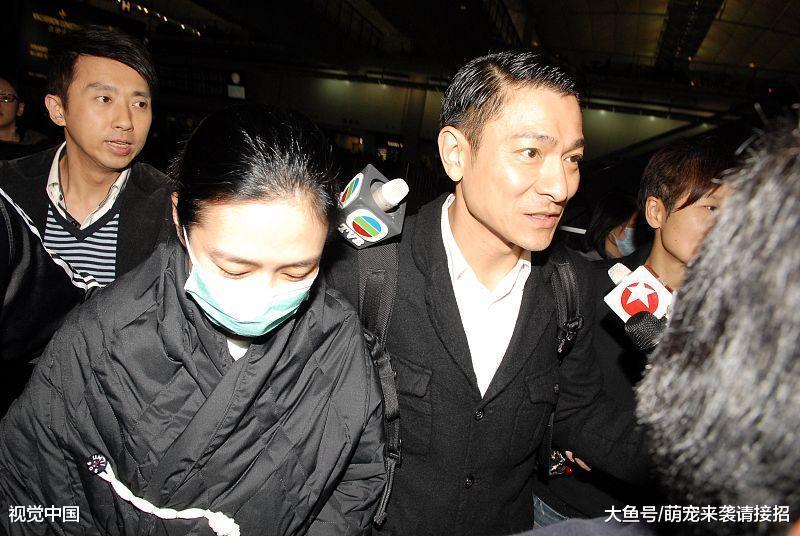 她是刘德华初恋, 分手后怒斥华仔双面人, 今53岁未婚成这般!