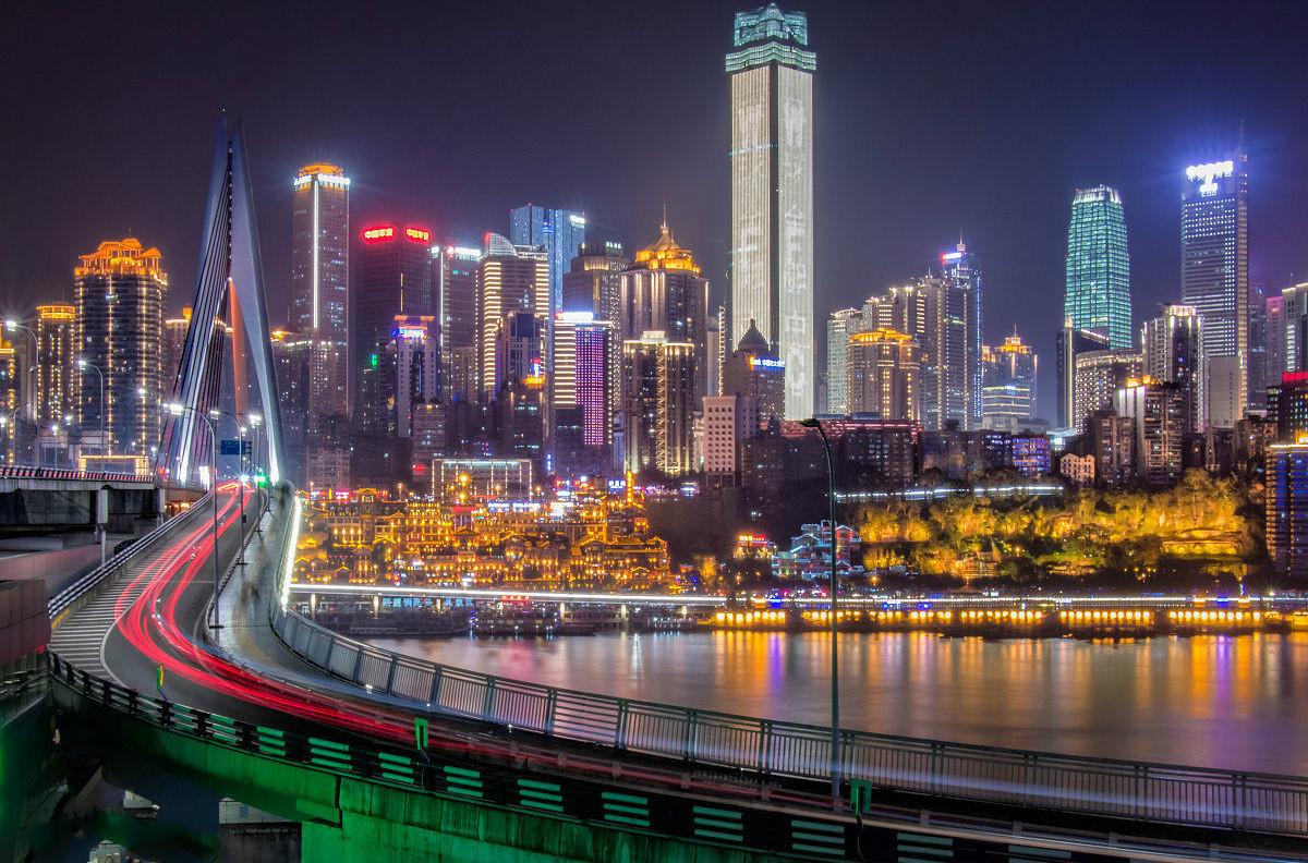 幸福千万条，买房第一条，今年不买房，明年两行泪