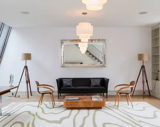 客厅的设计方案那么多，到底自己家的要怎么装呢？