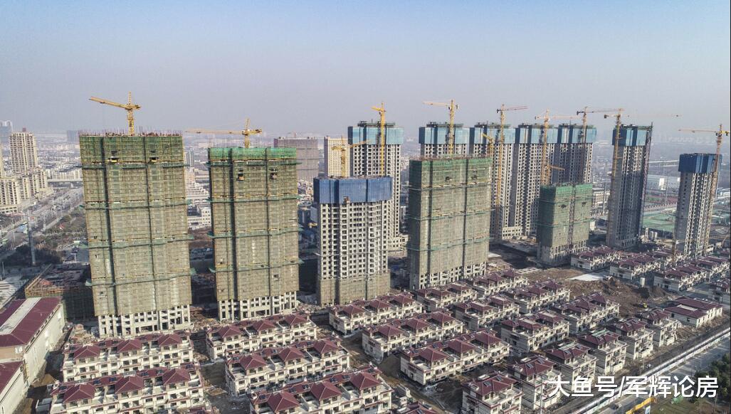 百姓钱没多到花不完! 接盘侠不堪重负, 房子卖不掉, 房企无钱还债