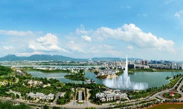 中国的南方又出现一座空城：百姓看到房价后，纷纷表示买不起！