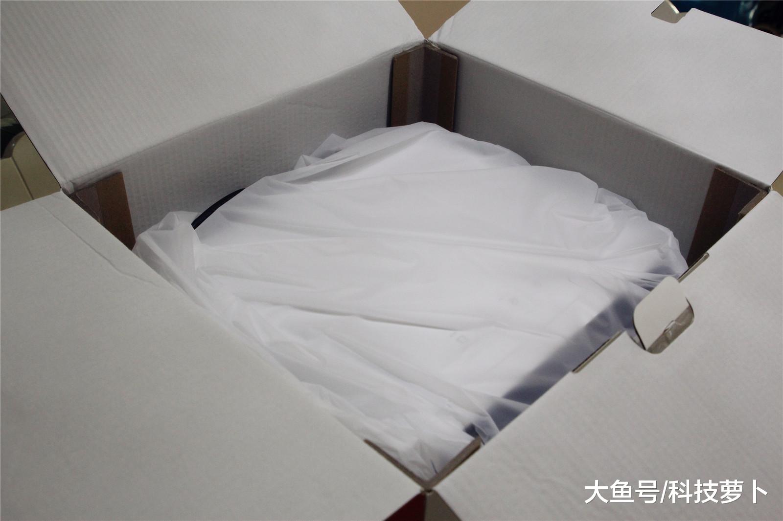 扭扭按按就能完成烘培美食？小米有品TOKIT迷你智能电烤箱评测