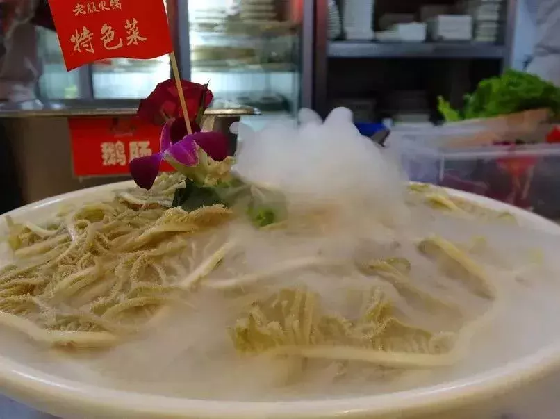 春节不打烊丨2019老版火锅陪您过新年, 晚市全场菜品5.8折!