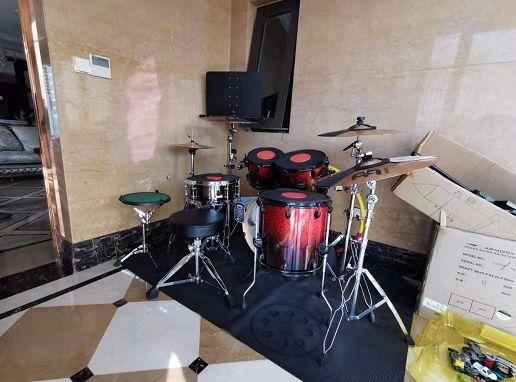 刚刚，杭州武林壹号4000万豪宅被查封！因家里东西太多暂不腾退！房主一脸无所谓：我们做生意的都这样…