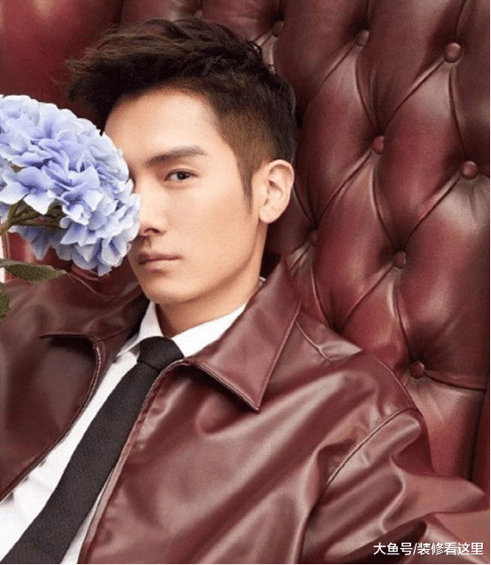 明星盛一伦的居家生活，在家最喜欢做运动，难怪身材这么好