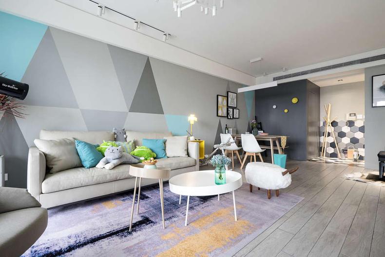 参观邻居新房，看到客厅我都惊艳了