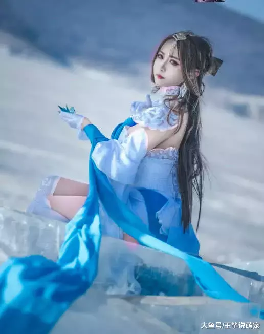 云梦是个神奇门派，17岁姑娘的COS让人忘不了，宅男：我还好