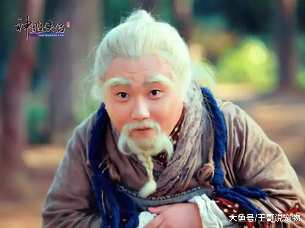 双手互搏很强大, 金庸却暗示1个重大缺陷, 周伯通差点因此丧命!