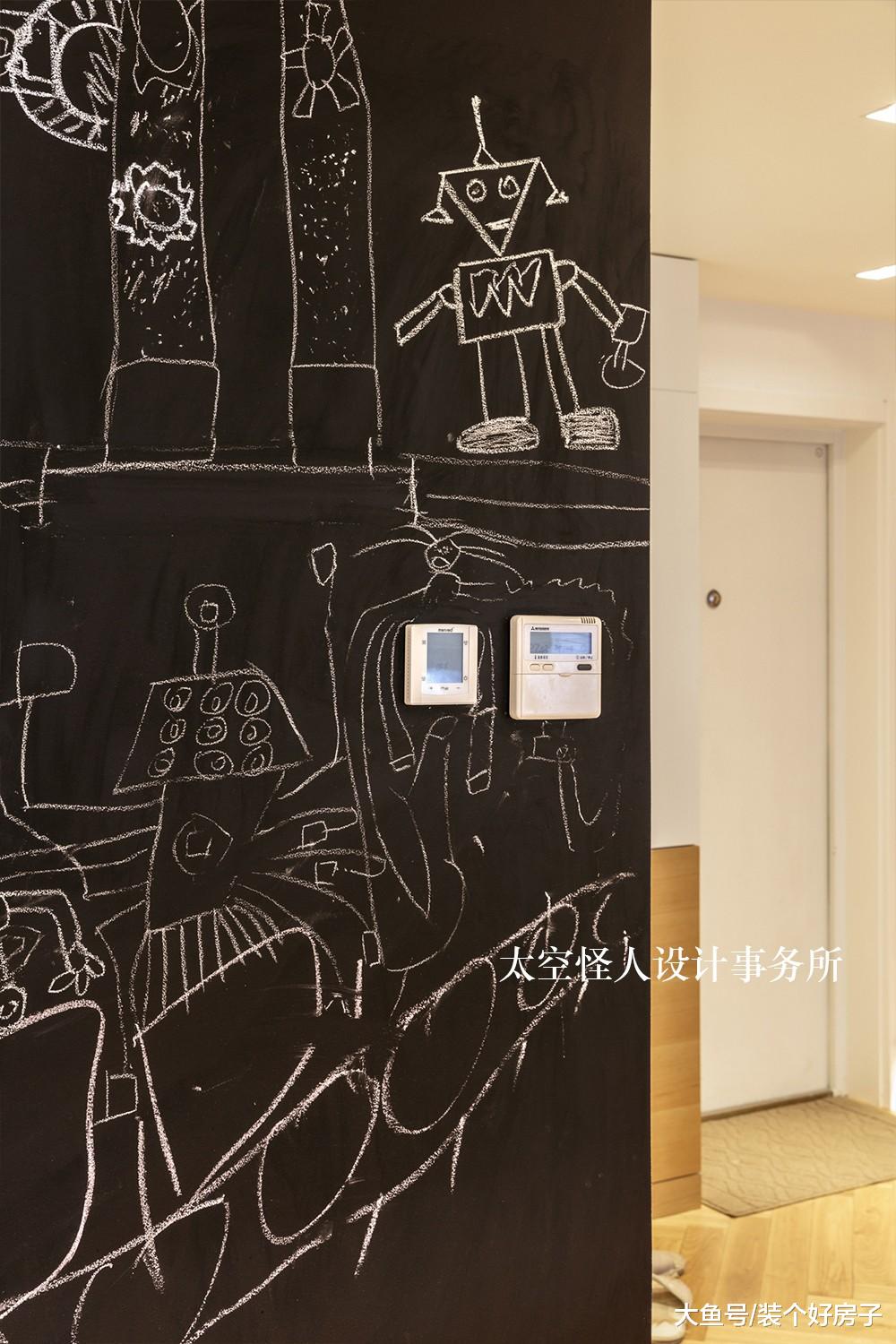 细节控不要错过的“高能”之家：109米灯带+62处点光源！