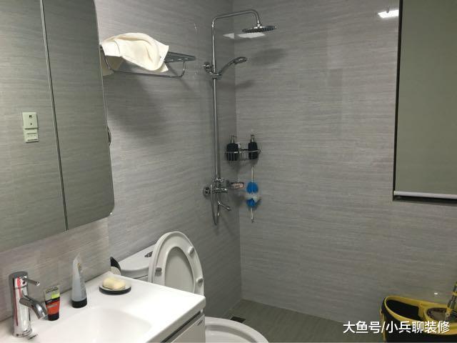 12万一平购置学区房，花8万简单装修，大家都夸卧室柜子有创意！