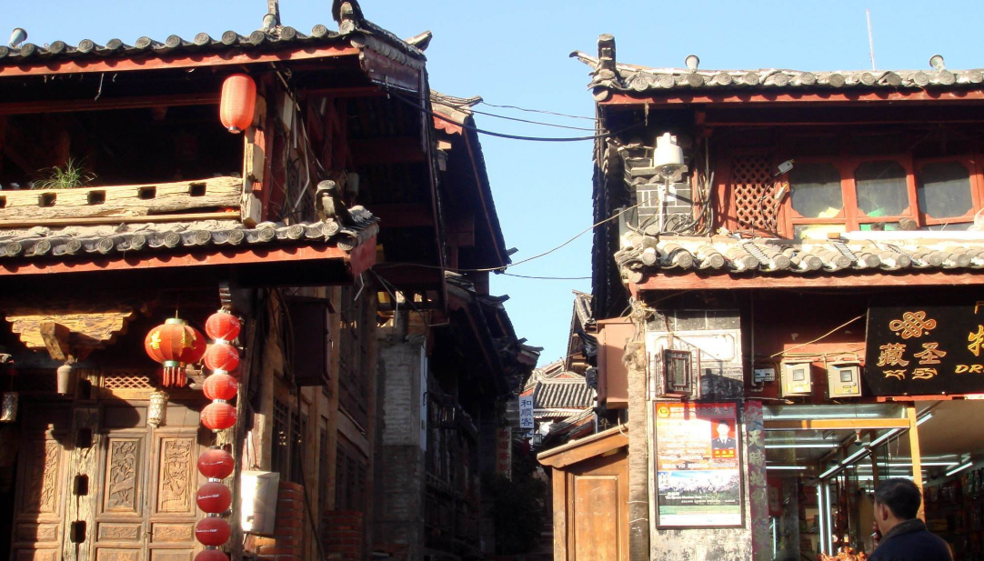 云南丽江之旅，徜徉在自然山水间，品味浓郁的风土人情