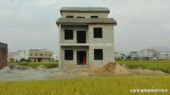 23万自建无柱、水泥砖、砖混结构两层半小洋房，完工后被说太抠