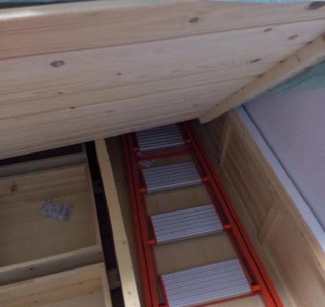 她上海买50平房摆下3张床，半个平方不浪费，卧室让网友全都点赞