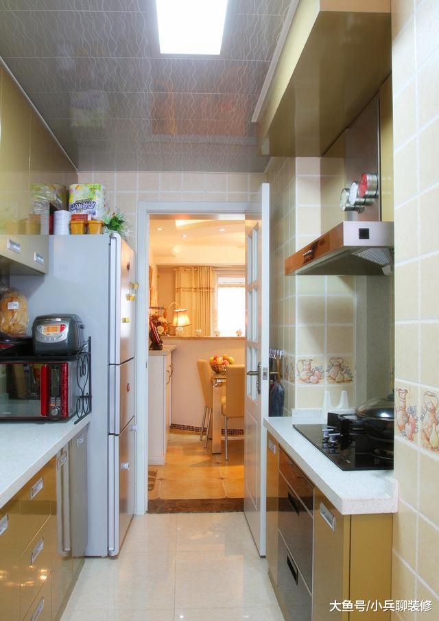 晒晒县城15万刚装好的新房，这吊顶保证你们没见过，太别致了！