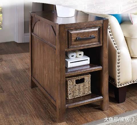 越來越多人客廳不放茶幾了，有錢人家都這樣設計，太聰明了