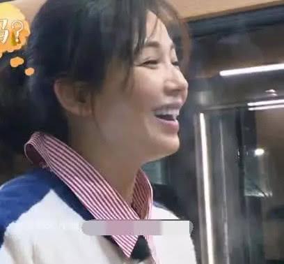 亲爱的客栈“手滑”关掉美颜，瞬间网友疯狂截图，杨紫的颜值亮了