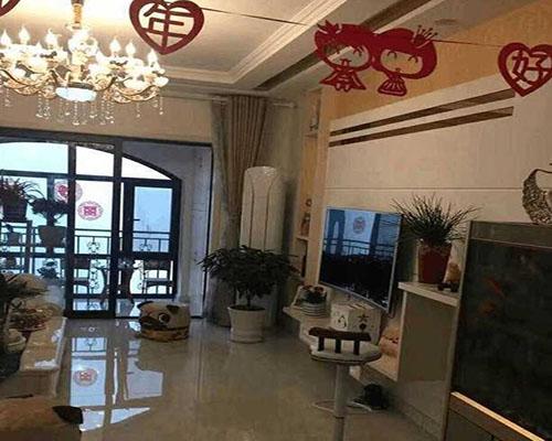 装修全权交给婆婆和公公，效果真心不赖，特别是我的大衣柜！