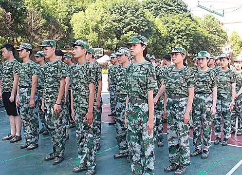 新生升学“军训”的原因，这3点很重要，校长说出实情