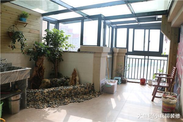 不顾反对偏买了个顶楼，装修入住3年了，感觉越住越舒服！