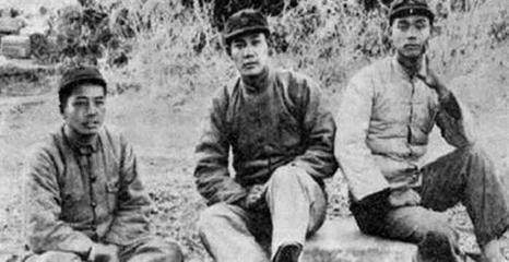 此人做了啥？被军长宣布从战士直接升为营长，全军将士人人都服气！