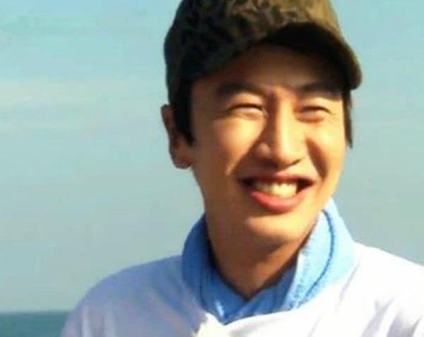 吴镇宇儿子费曼给胡歌P图，撞脸“亚洲王子”李光洙，比原图好看