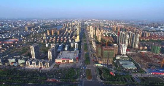 袍江又有大事发生？为何这里，大晚上还人山人海？