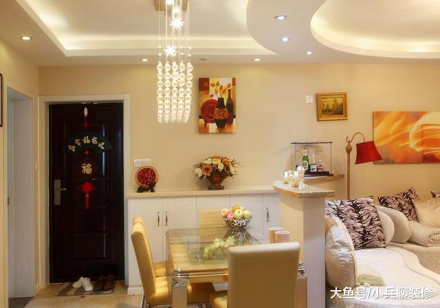 晒晒县城15万刚装好的新房，这吊顶保证你们没见过，太别致了！