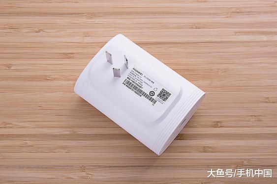 宅小秘大讲堂：为何华为路由Q2 Pro 能hold住各种户型