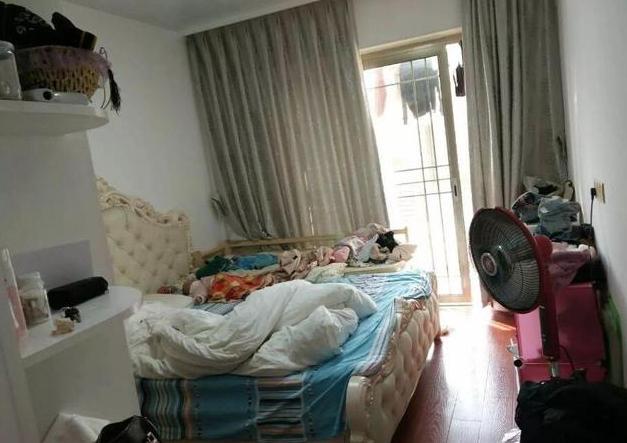娶个懒货媳妇, 连吃饭都叫外卖, 新房才住两年就乱成了狗窝!