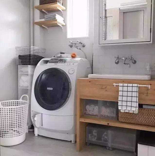 这么漂亮的卫生间，好看又实用，家里一定要装一个才对！