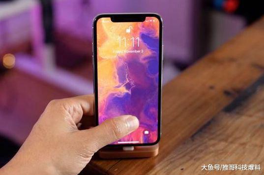 150万台的荣耀V20很多吗？对比iPhoneXR，少了！