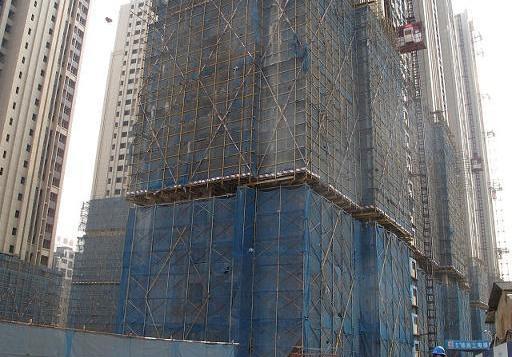 有楼盘降价2千，部分购房者要求退房！网友支持：不能哑巴吃黄连