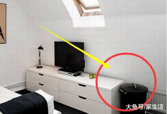 家里垃圾桶切记不能这样摆放，还好听了师傅说，难怪我家那么穷了