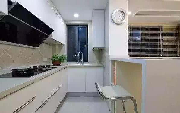 晒晒我家133㎡三室两厅，家具刚摆好就很漂亮了，邻居羡慕不已！