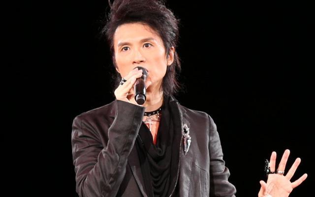 黄子华|1个月连开26场演出，半个娱乐圈明星为他疯狂，周润发现场助阵！