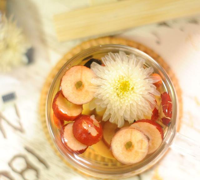 六月祛湿排毒，天天喝一杯吃一个，湿气远离你，你的选择没有错