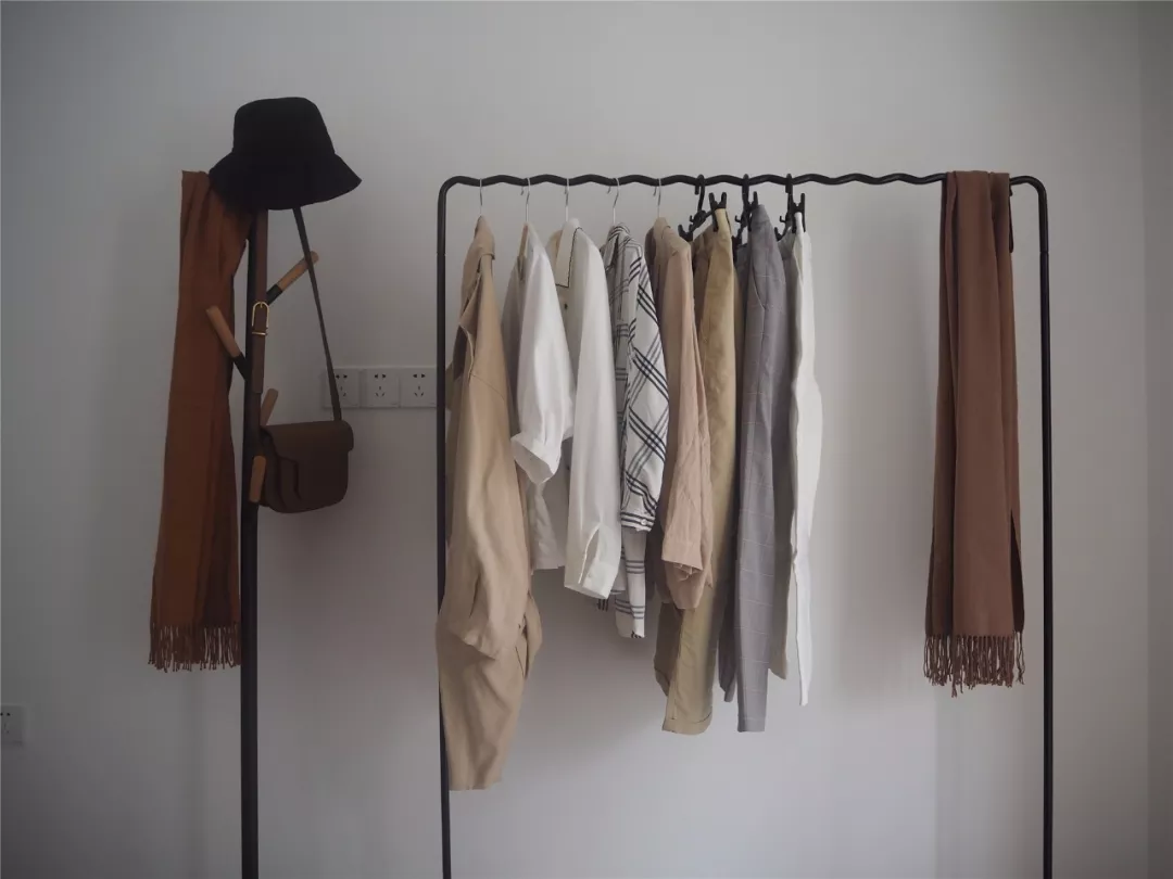 108平的简约风三居室，婚房做成这样更加惬意舒适