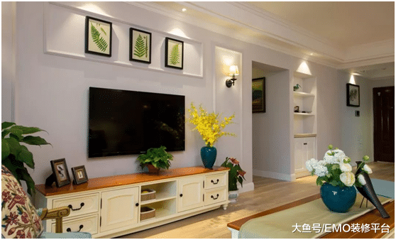 不要只是给电视背景墙简单上色, 2019年背景墙都开始这么做啦