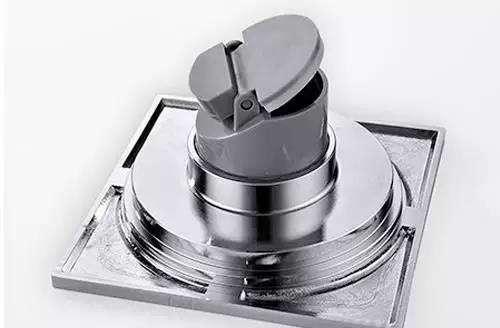 幸好老师傅提前告知，如何选购地漏，否则又遭殃了！