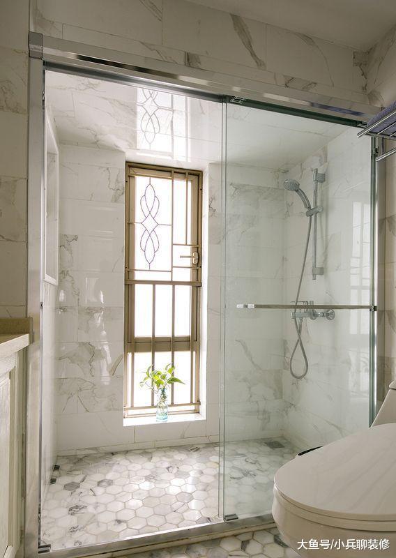 老公非要在客厅打一排柜子，没想到好处这么多，邻居立马照搬回家