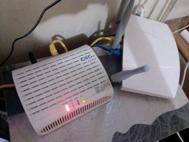 「路由器」宽带师傅：路由器有个“隐藏开关”，不打开，百兆宽带也变龟速！