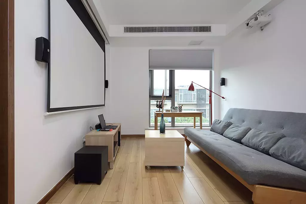 147平的現代風復式大宅，樓上的大露臺可真讓人羨慕