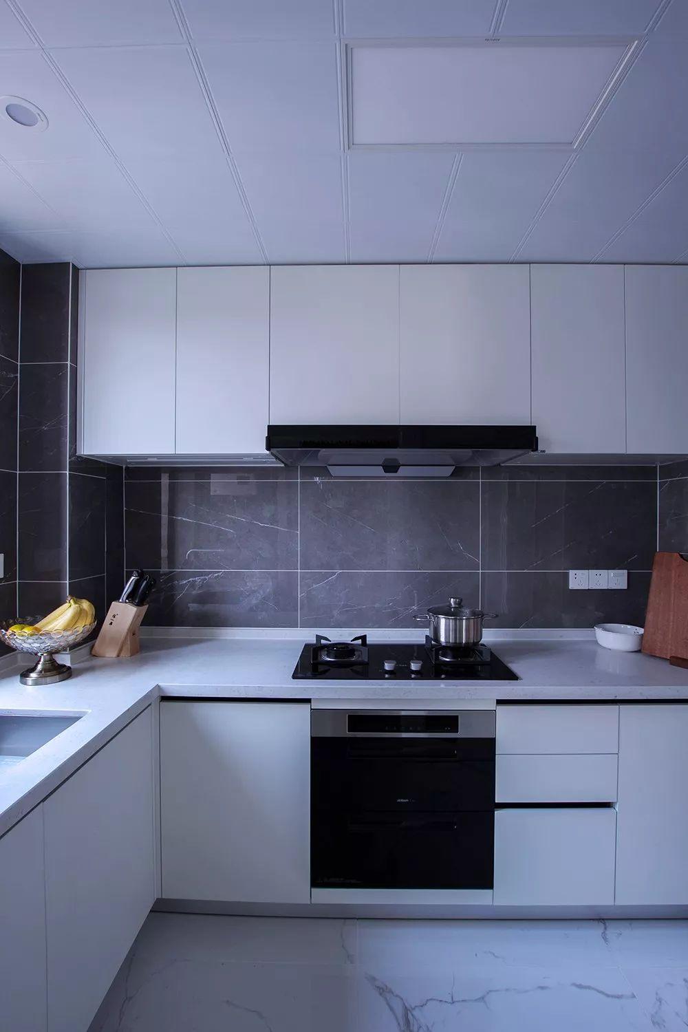 125㎡现代轻奢，典雅精致，高档气质