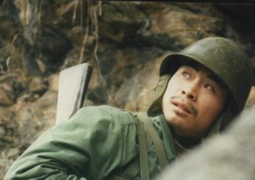 越军为了招降解放军，许诺给他六个老婆，结果成就一桩美事