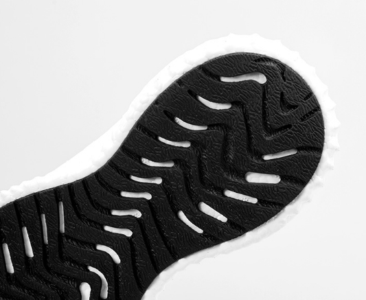 抖音最火的“变态”跑鞋，颜值和功能“双冠王”，用后我放弃了耐克